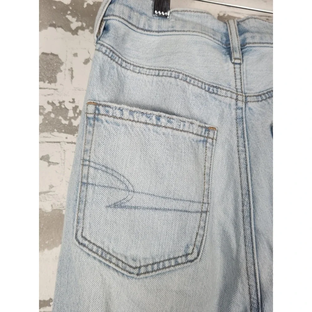 American Eagle Outfitters good pre